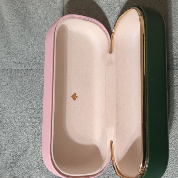 Kate Spade hard eye glasses case in pink & green - Picture 5 of 9